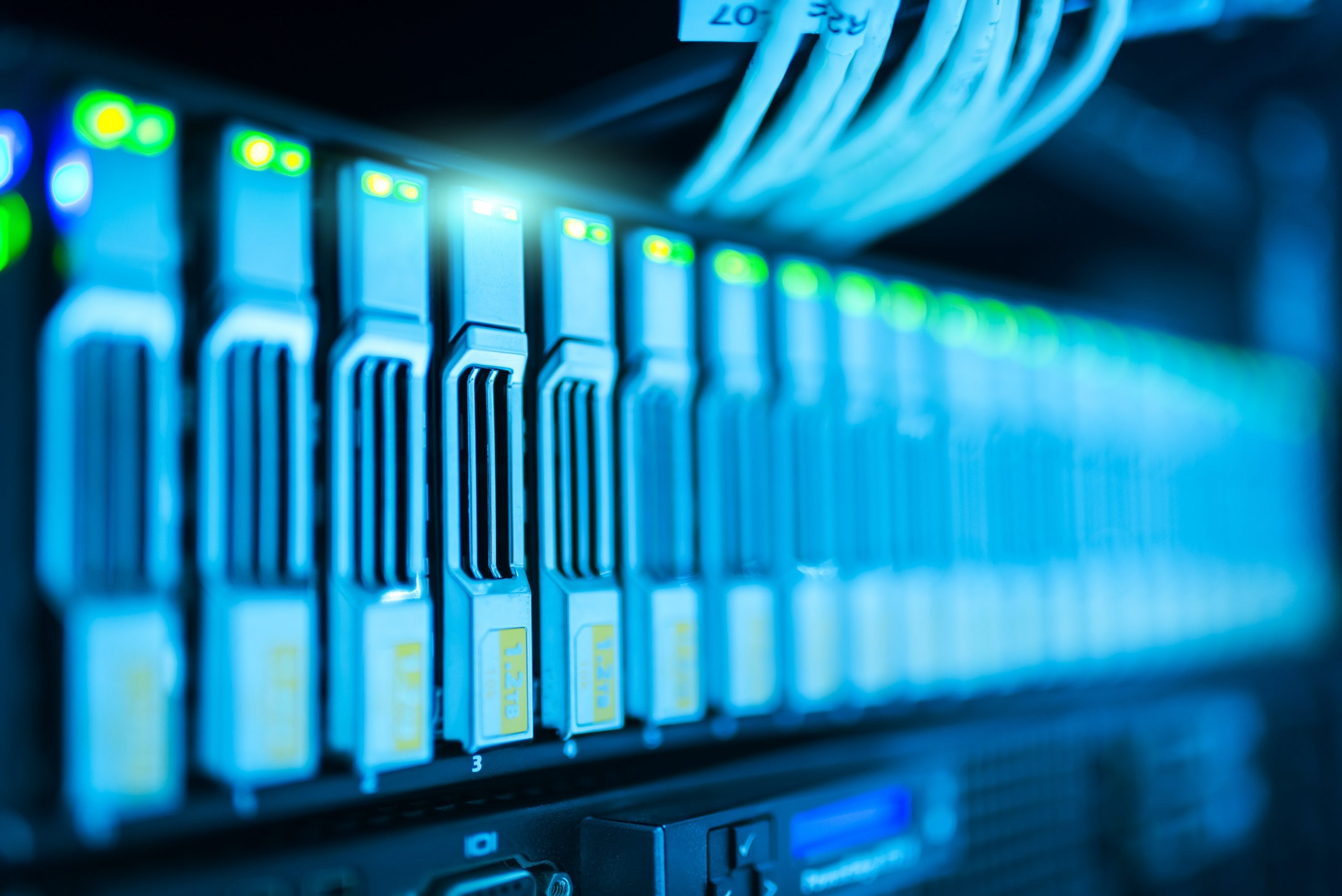 5 Motive sa Alegi Serviciile M247 si Servere Dedicate sau Cloud pentru Compania Ta de Gaming