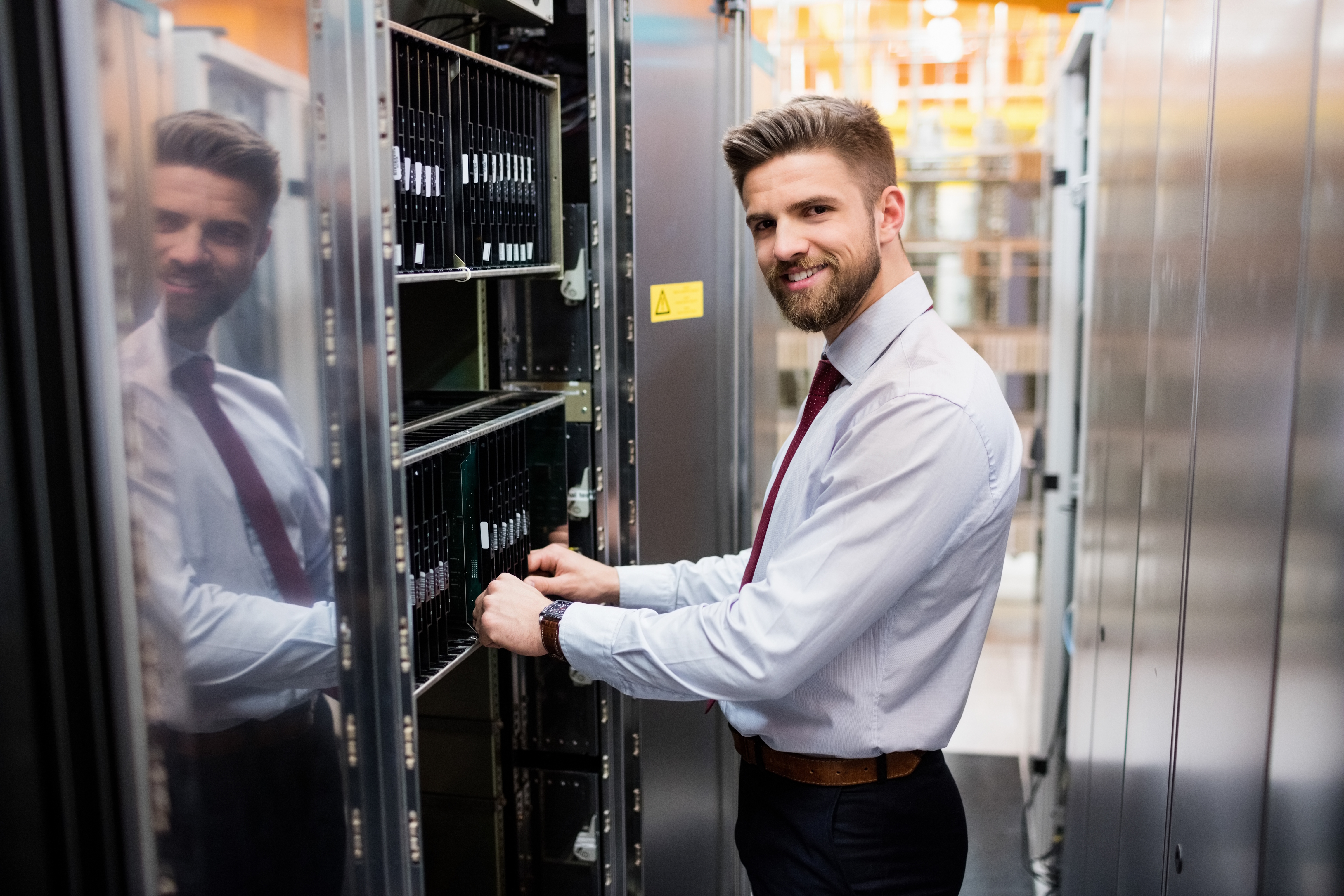 Choose the M247 Dedicated Servers offer and increase the performance of your business