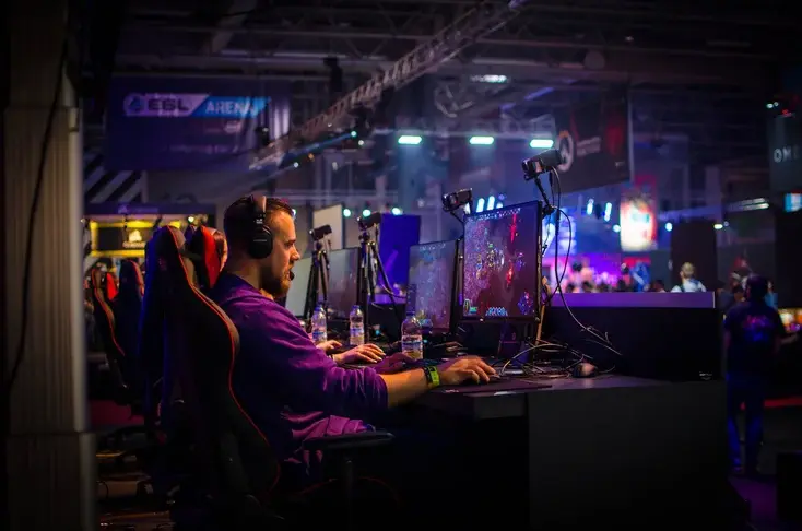 5 Provocari pentru Infrastructura Companiilor de Gaming fara un Server Dedicat