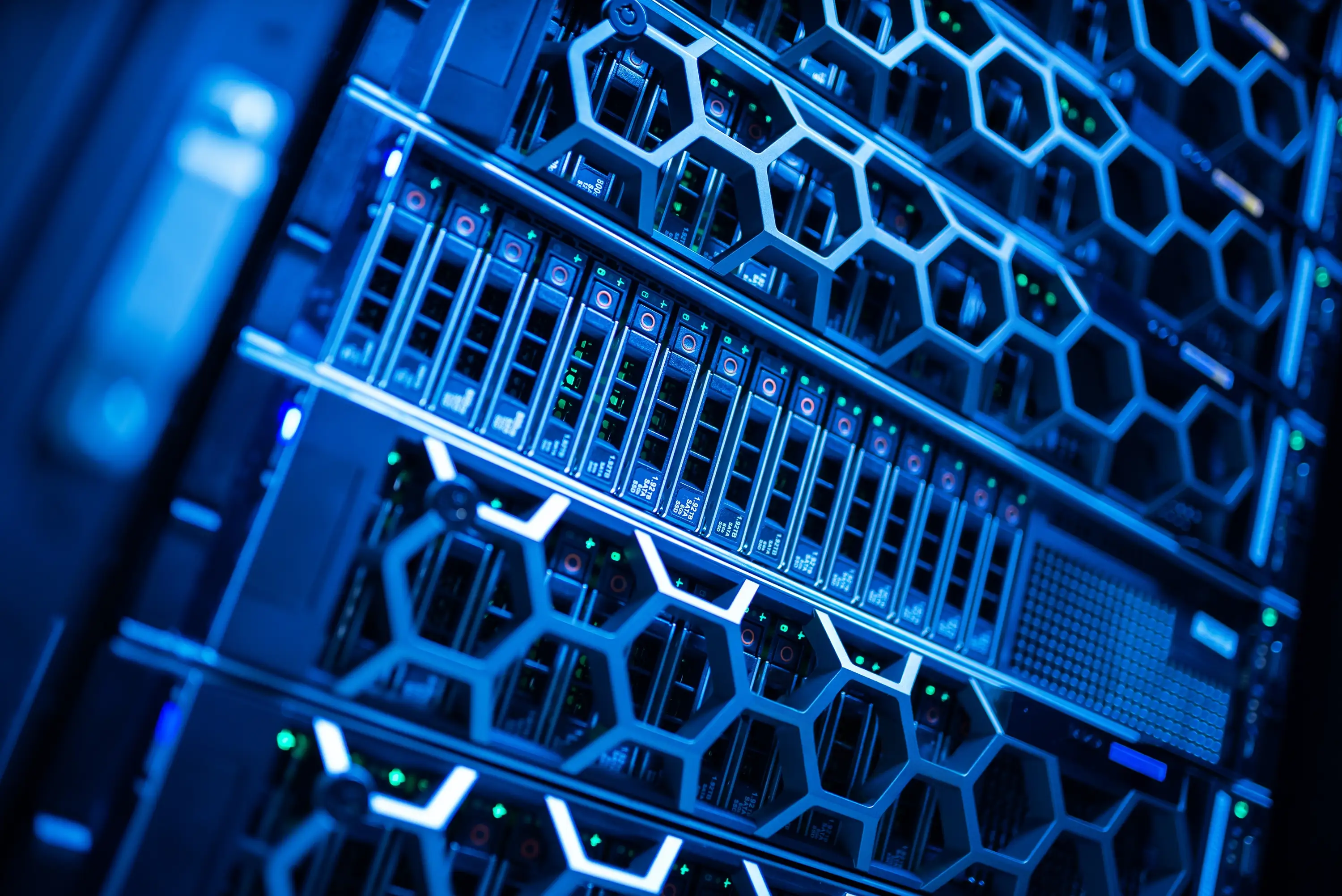 Secure data bank with free data ports